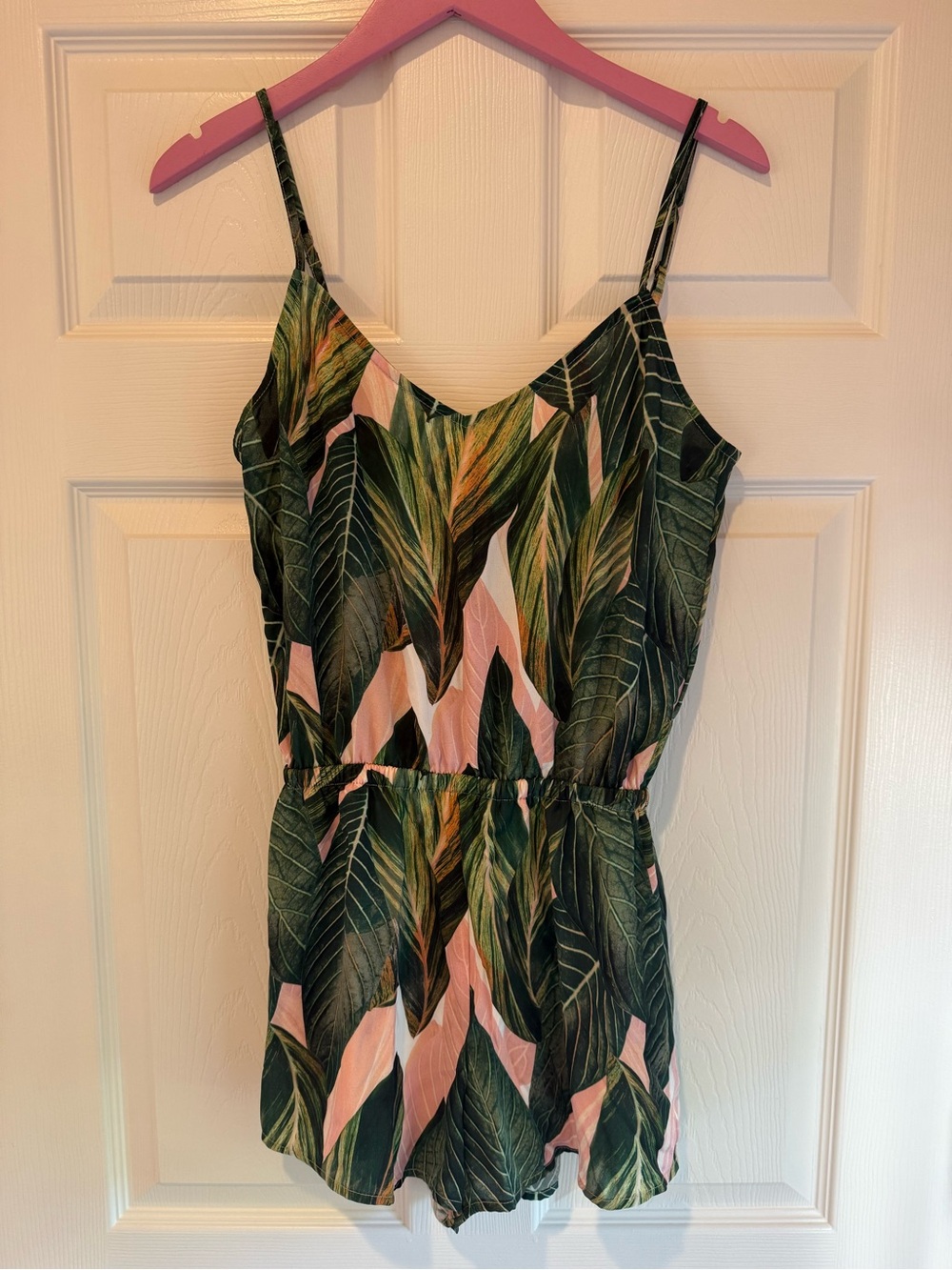 Show Me Your MuMu Kids Tropical Leaf Print Romper in Green and Pink